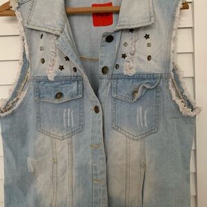Girl's Red Tulip Denim Vest Studded Stars Distressed Frayed Blue Size L Casual